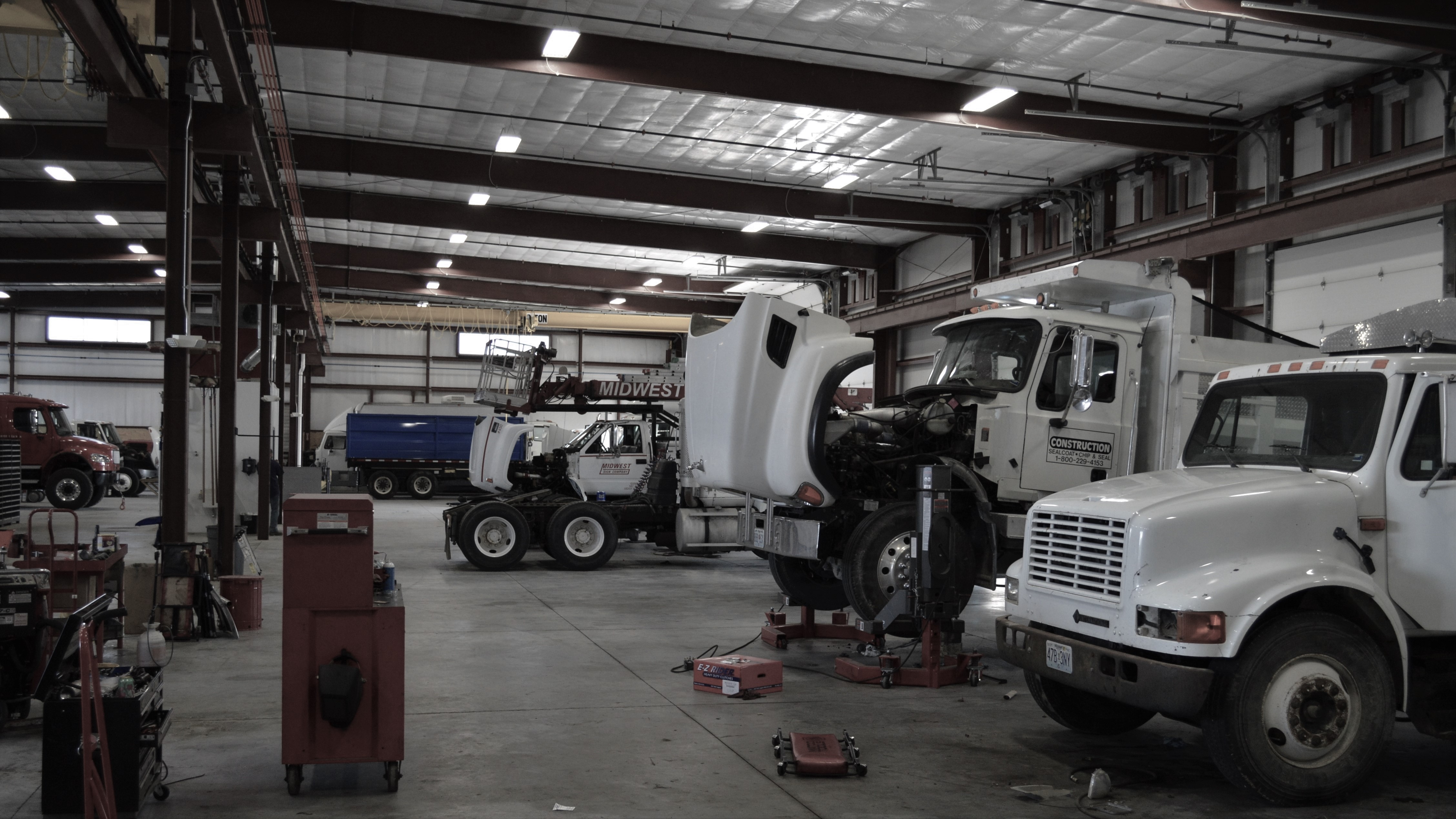 Heavy Duty Semi Truck service Hydraulics